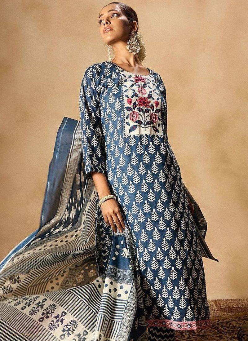 Ethnic Motifs Printed Thread Work Pure Cotton Kurta with Trousers & Dupatta