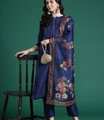 Ethnic Motifs Embroidered Kurta with Trousers & Dupatta