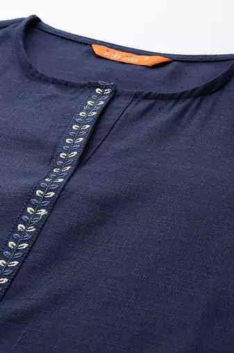 Ethnic Motifs Embroidered Kurta with Trousers & Dupatta