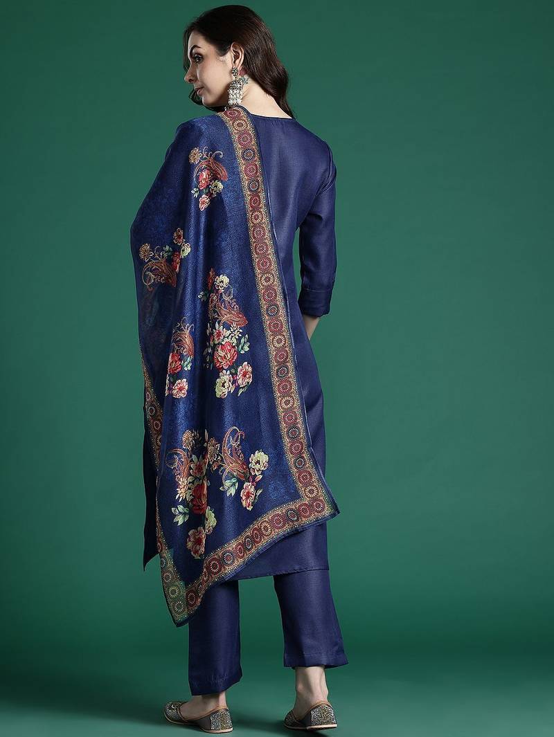 Ethnic Motifs Embroidered Kurta with Trousers & Dupatta