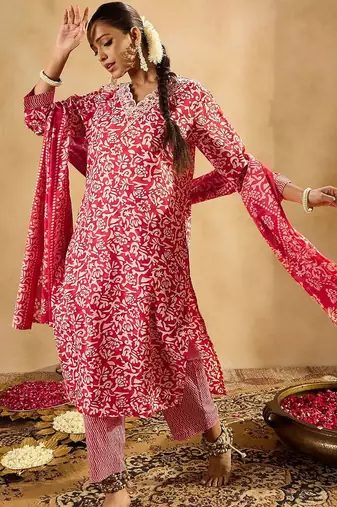 Floral Printed Straight Thread Work Kurta with Trousers & Dupatta