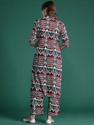 Printed Regular Kurta with Palazzos 5