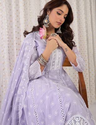 women ethnic motifs thread work  cotton kurta with trousers & with dupatta 7