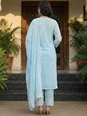women ethnic motifs embroidered regular thread work  cotton kurta with trousers & with dupatta 4