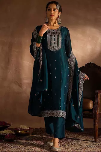 Ethnic Motifs Embroidered Thread Work Straight Kurta With Trousers & Dupatta