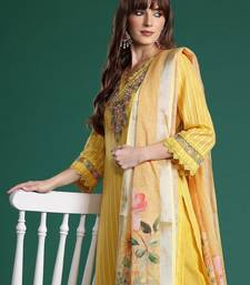 Floral Embroidered Thread Work Linen Kurta with Trousers & With Dupatta