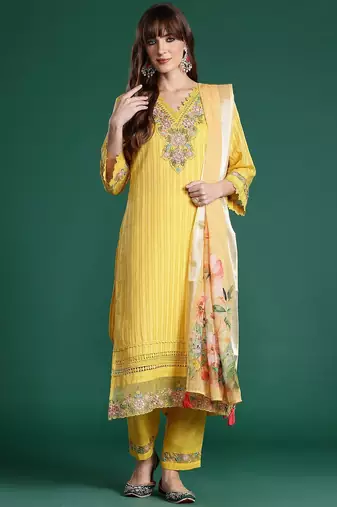 Floral Embroidered Thread Work Linen Kurta with Trousers & With Dupatta
