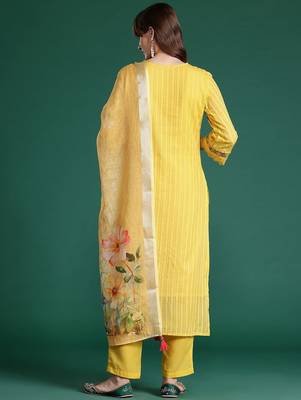 Floral Embroidered Thread Work Linen Kurta with Trousers & With Dupatta 7