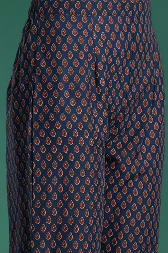Ethnic Motifs Printed Thread Work Pure Cotton Kurta with Trousers