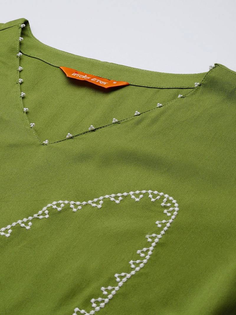 Women Floral Embroidered Thread Work Kurta with Palazzos
