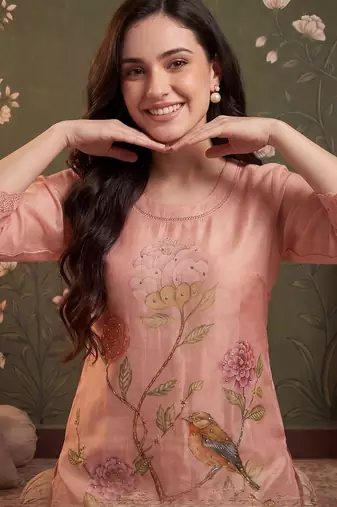 Women Floral Embroidered Regular Thread Work Linen Kurta with Trousers