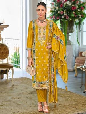Women Ethnic Motifs Embroidered Kurta with Trousers & Dupatta 1