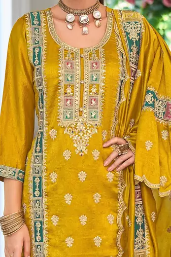 Women Ethnic Motifs Embroidered Kurta with Trousers & Dupatta