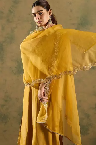 Floral Embroidered Kurta With Trousers & Dupatta