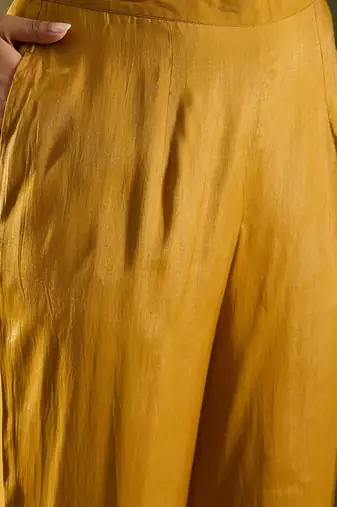 Floral Embroidered Kurta With Trousers & Dupatta