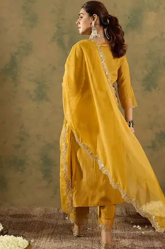 Floral Embroidered Kurta With Trousers & Dupatta