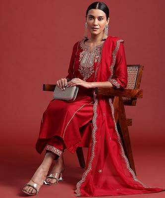 Ethnic Motifs Yoke Design Zari Panelled Liva Kurta With Trousers & Dupatta 2