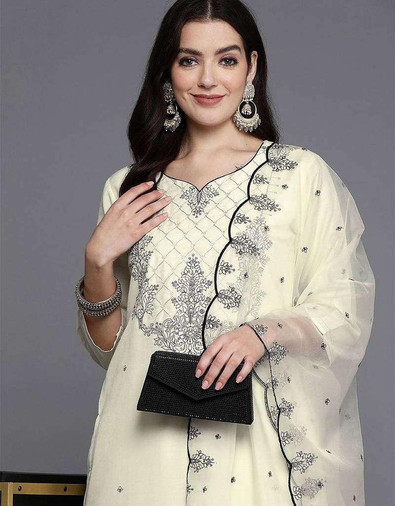Women Ethnic Motifs Embroidered Regular Thread Work Kurta with Trousers & Dupatta