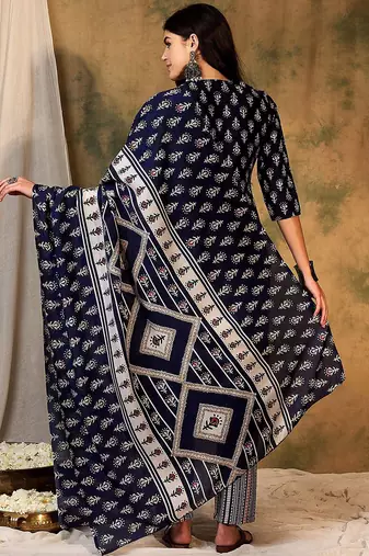 Ethnic Motifs Printed Regular Thread Work Kurta With Trousers & Dupatta