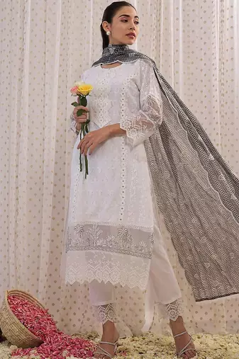 Floral Embroidered Round Neck Pure Cotton Straight Kurta with Trousers & Dupatta