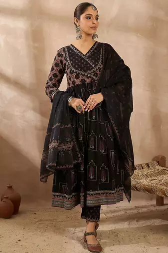 Women Ethnic Motifs Printed Pleated Beads and Stones Pure Cotton Kurta with Trousers & With Dupatta