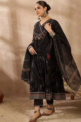 Women Ethnic Motifs Printed Pleated Beads and Stones Pure Cotton Kurta with Trousers & With Dupatta