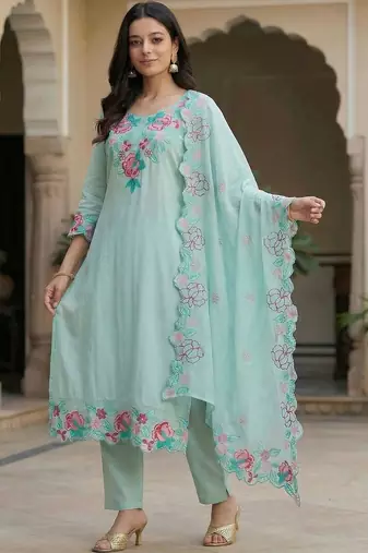 Women Floral Embroidered Regular Thread Work Pure Cotton Kurta with Trousers & With Dupatta