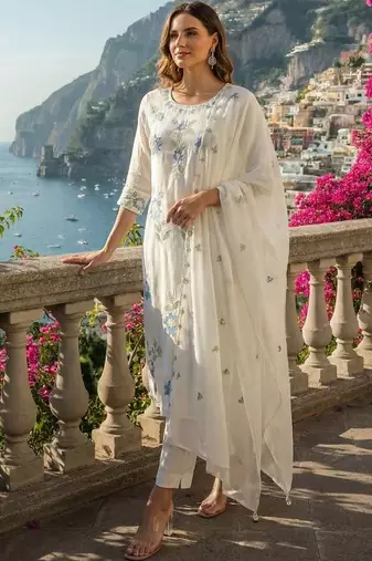 Women Floral Embroidered Regular Thread Work Pure Cotton Kurta with Trousers & With Dupatta
