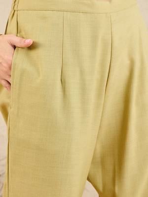 Mandarin Collar Kurta with Trousers 3