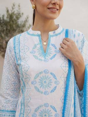 Women Ethnic Motifs Printed Regular Pure Cotton Kurta with Trousers & With Dupatta 3