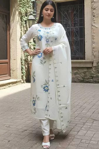 Women Pure Cotton Floral Embroidered Kurta Set With Trousers & Dupatta