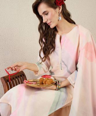 Floral Printed Notch Neck Straight Kurta With Trouser & Dupatta 2