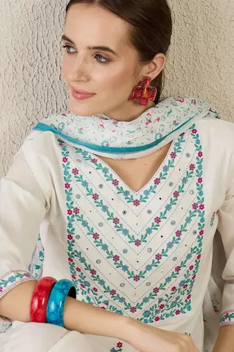 Women Floral Embroidered Cotton Kurta with Trousers & Dupatta