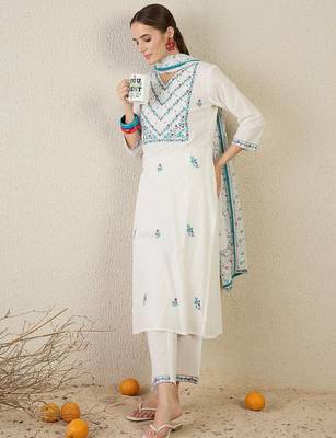 Women Floral Embroidered Cotton Kurta with Trousers & Dupatta 6