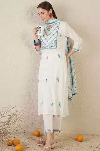 Women Floral Embroidered Cotton Kurta with Trousers & Dupatta