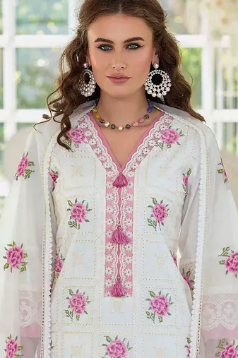 Women Floral Embroidered Regular Thread Work Pure Cotton Kurta