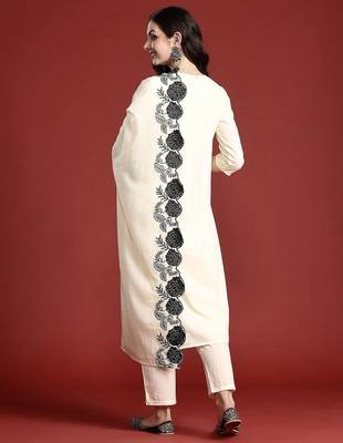 Ethnic Motifs Embroidered Thread Work Pure Cotton Kurta Set 7