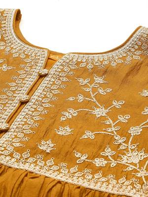 Floral Embroidered Pleated Zari Kurta With Trousers & Dupatta 2