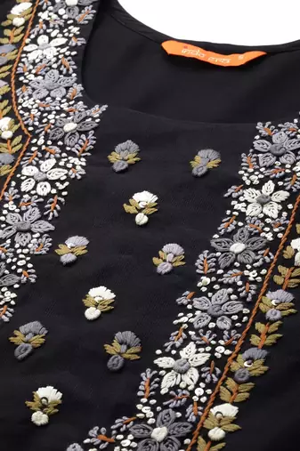 Women Floral Yoke Design Regular Thread Work Kurta with Trousers & With Dupatta