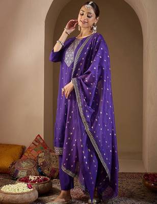 Women Ethnic Motifs Embroidered Regular Sequinned Kurta with Trousers & With Dupatta 3