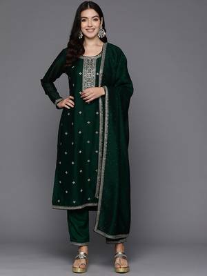 Women Floral Embroidered Regular Sequinned Kurta with Trousers & Dupatta 1