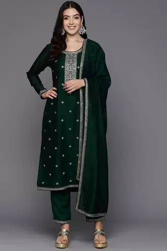 Women Floral Embroidered Regular Sequinned Kurta with Trousers & Dupatta