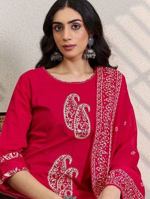 Women Paisley Printed Regular Pure Cotton Kurta with Trousers & With Dupatta 2
