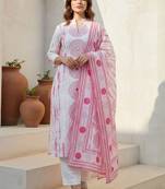 Floral Printed Notch Mandarin Collar Cotton Kurta With Trousers & Dupatta