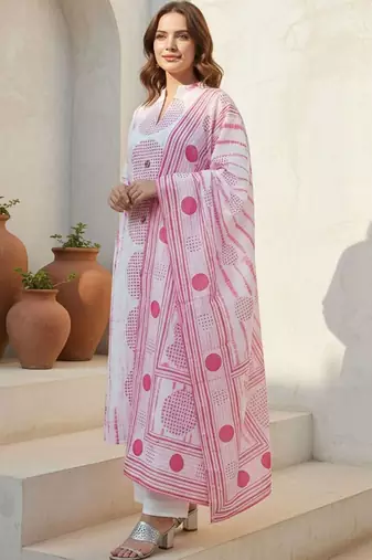 Floral Printed Notch Mandarin Collar Cotton Kurta With Trousers & Dupatta