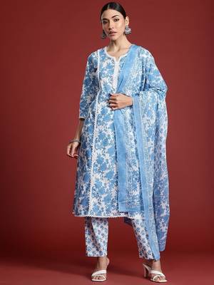 Floral Printed Panelled Beads & Stones Pure Cotton Kurta With Trousers & Dupatta 7