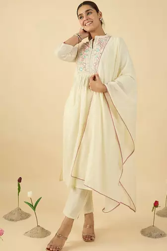floral embroidered mandarin collar a line  cotton kurta with trouser &dupatta
