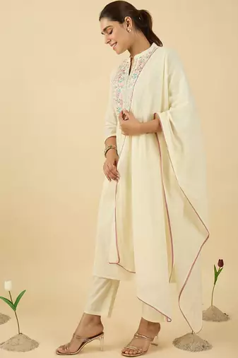 floral embroidered mandarin collar a line  cotton kurta with trouser &dupatta