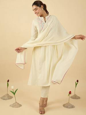 Floral Embroidered Mandarin Collar A Line Pure Cotton Kurta With Trouser &Dupatta 6