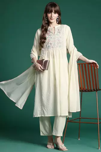 Floral Embroidered Panelled Thread Work Pure Cotton Kurta With Trousers & Dupatta